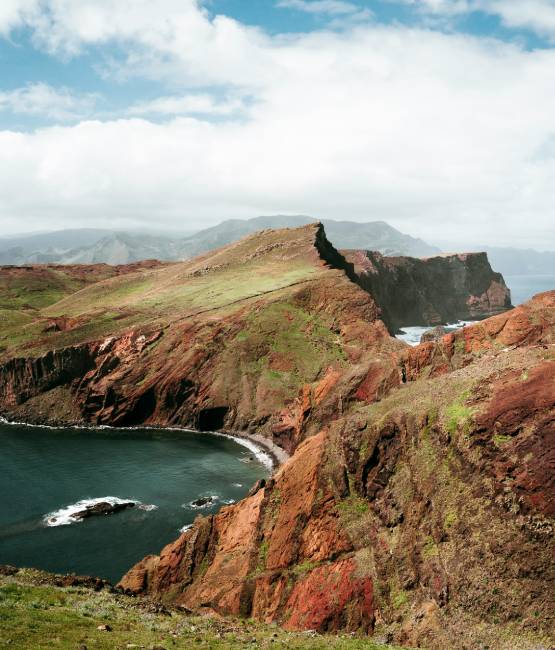 une plage au coeur de la montagne
