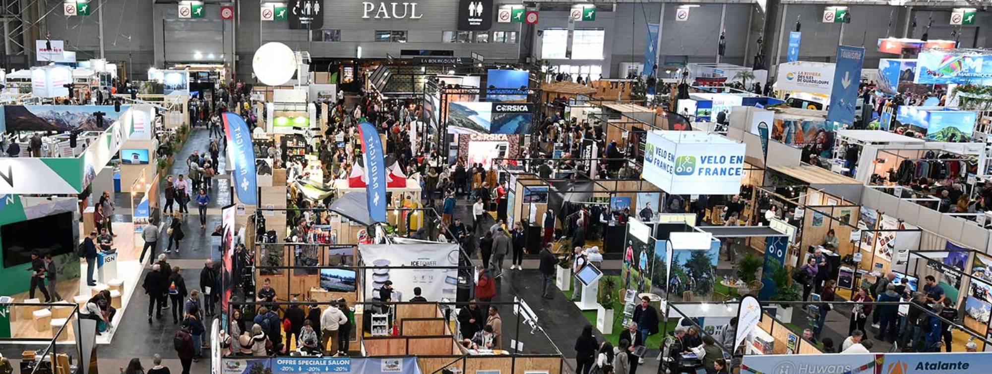 Le salon Destinations Nature avec une vue aérienne