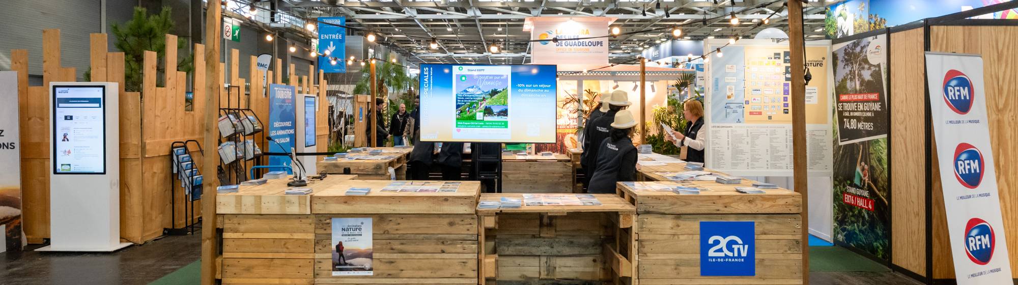 l'espace point info du salon destinations nature