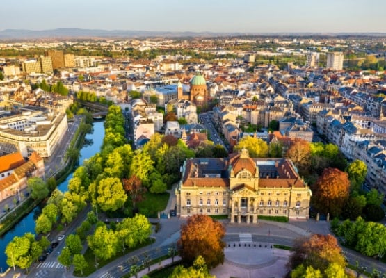 Photo panoramique d'une ville
